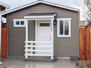 Main picture of 1620 Waring St