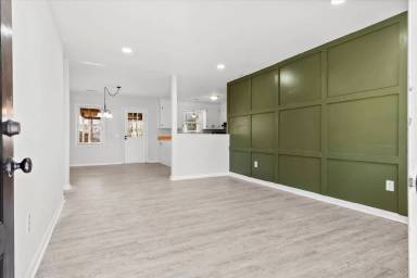 Main picture of 110 Ruffin Rd