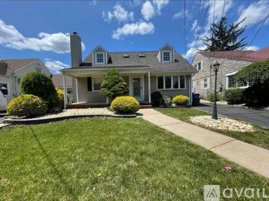 Main picture of 130 Melrose Ter