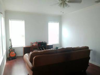 Main picture of 410 Indiana Ave
