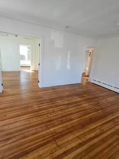 Main picture of 12 Hawkins Ave