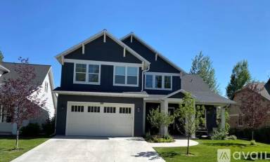 Main picture of 530 Craftsman Way