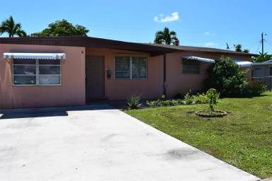 Main picture of 3800 NW 6th Ave