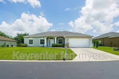 Main picture of 2753 Nature Pointe Loop