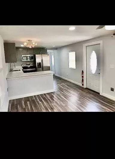 Main picture of 3020 NW 28th Ln