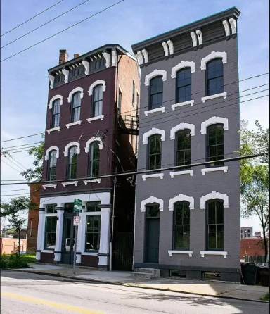Main picture of 207 W McMicken Ave