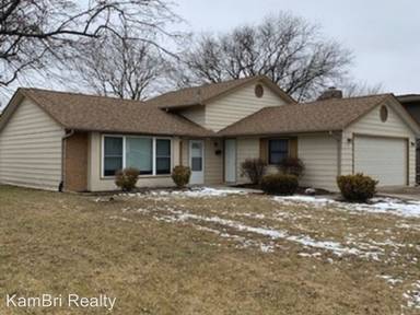 Main picture of 22542 Lakeshore Dr