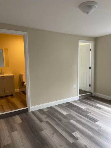 Main picture of 4675 Fleming Way