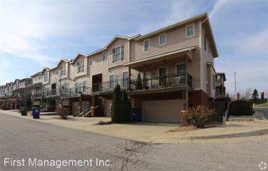 Main picture of 5245 Overland Dr