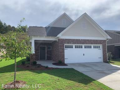 Main picture of 1402 Woodridge Pl