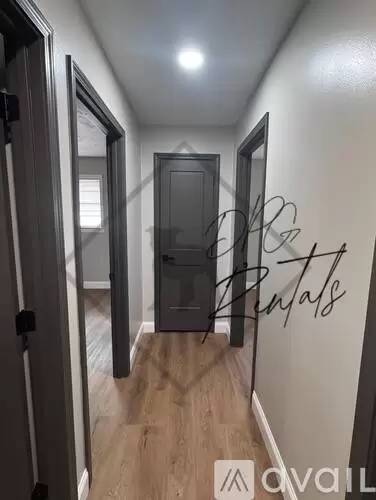 Main picture of 135 Rhea Dr