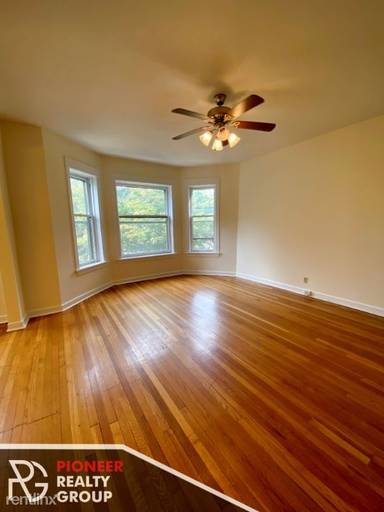 Main picture of 3047 W Logan Blvd