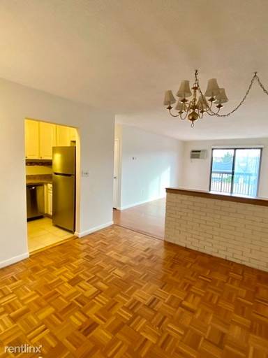 Main picture of 10 Williams St