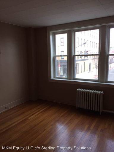 Main picture of 230 North Ave