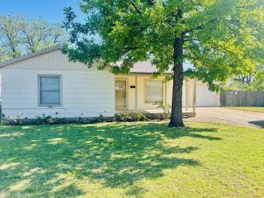 Main picture of 3607 38th St