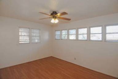 Main picture of Wolflin Place Apts - 2007
