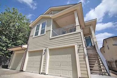 Main picture of 702 Franklin Blvd