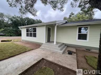 Main picture of 712 Colorado St