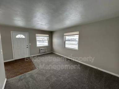 Main picture of 432 Burman Ave