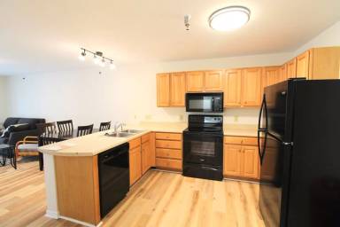 Main picture of Hunters Ridge Condominiums