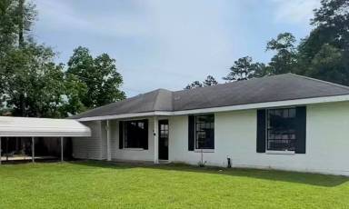 Main picture of 207 Dogwood Dr