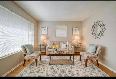 Main picture of 2220 Eudine Dr W