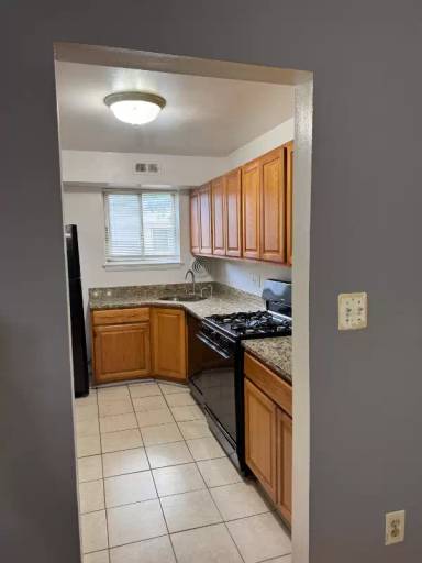 Main picture of 11318 Cherry Hill Rd