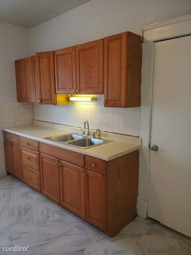 Main picture of 9501 Ramona Blvd