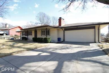 Main picture of 10719 Hilltop Rd