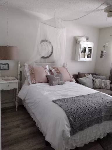 Main picture of 5297 81st Ln N