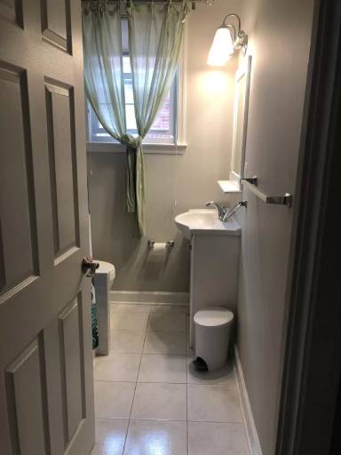Main picture of 5041 1st St NW