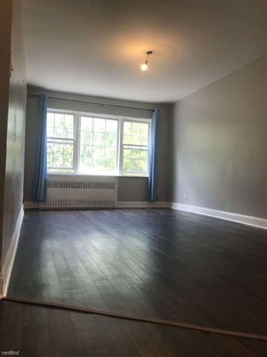 Main picture of 30 Paerdegat 7th St