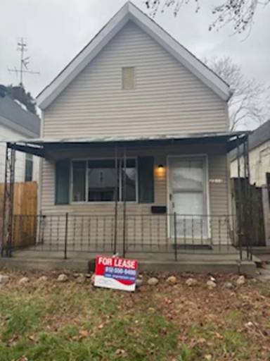 Main picture of 2513 W Illinois St