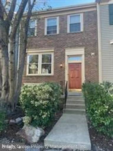 Main picture of 103 Leafcup Ct