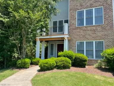 Main picture of 979 Hollymeade Cir