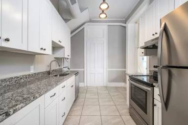 Main picture of 811 Westover Dr