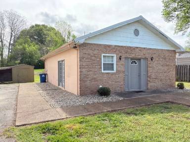 Main picture of 509 N McCombs St