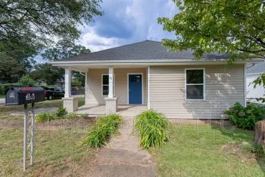 Main picture of 36 Jamison St