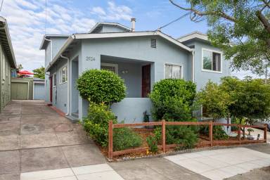 Main picture of 2924 Morcom Ave