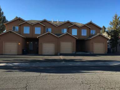 Main picture of 2305 NE Holliday Ave