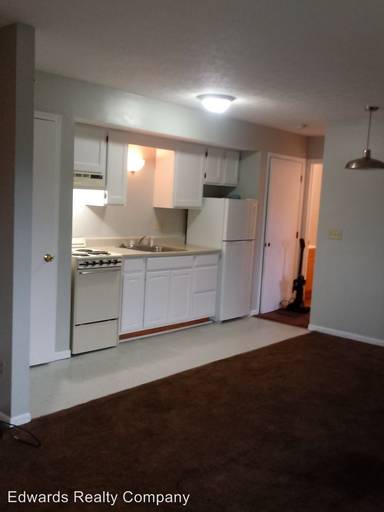 Main picture of 575 Irving Wick Dr E
