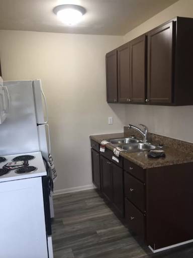 Main picture of 9523 5th Bay St