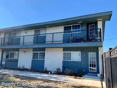 Main picture of 1207 W Wall St