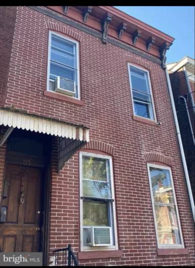 Main picture of 115 Pearl St