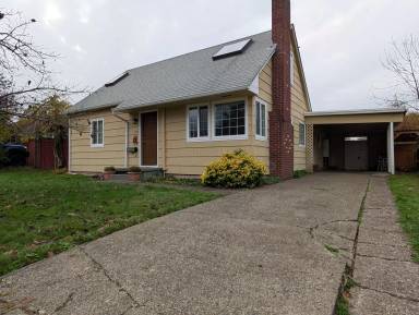Main picture of 1572 Wilson St