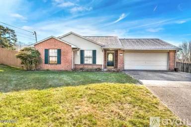 Main picture of 4818 Katia Ln