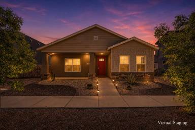 Main picture of 2025 William Caples St
