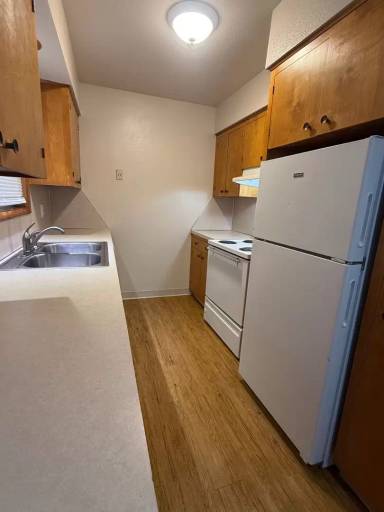 Main picture of 6305 Kansas St