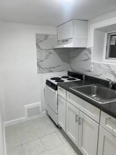 Main picture of 66 Linden Ave