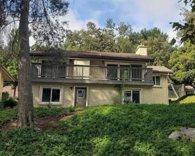 Main picture of 20 Meadowlark Ln